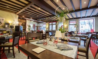 Logis Hotel-Restaurant le Commerce