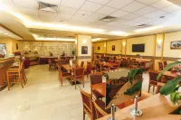 Danubius Hotel Arena - Bữa sáng