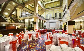 Windsor Plaza Hotel