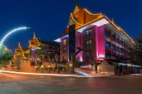 Siam Elegance Hotel & Spa Hotels near Nar Bahçesi