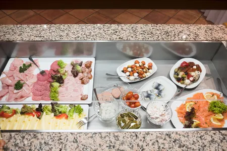 Landhotel Aschenbrenner Отели в г. Верхний Пфальц