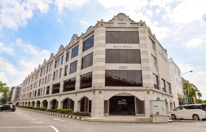 Moty Hotel