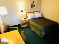 Hampton Inn (Not a Hilton Affiliate) Camp Hill - Harrisburg SW - parking