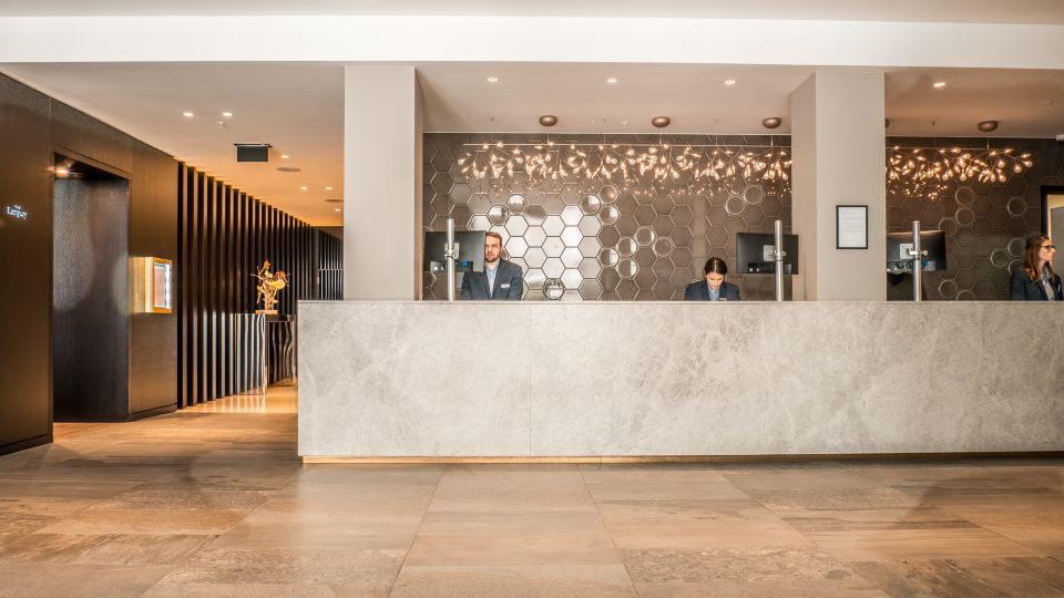 Apex City of London Hotel