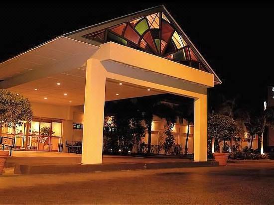 Hotel holiday inn ponce & tropical casino