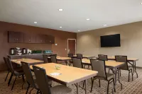 Microtel Inn & Suites by Wyndham St Clairsville/Wheeling