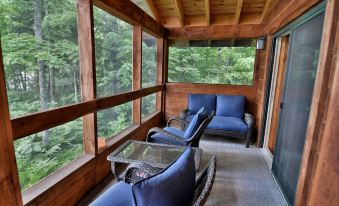 Funnys Bay Getaway 4 Bedrooms 2 Bathrooms Hotel Room