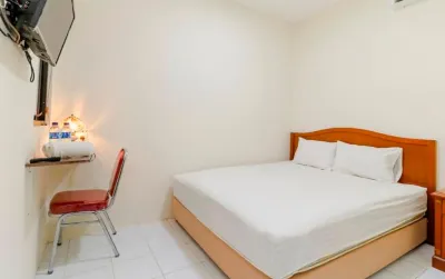 RedDoorz Plus Near Ciputra World Kuningan 2