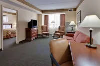 Country Inn & Suites by Radisson, London South, on فنادق في Middlesex County