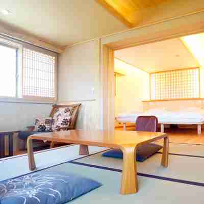 Sumiyosiya Ryokan Rooms