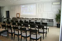 Castelmartini Wellness & Business Hotel Hotels in Lamporecchio