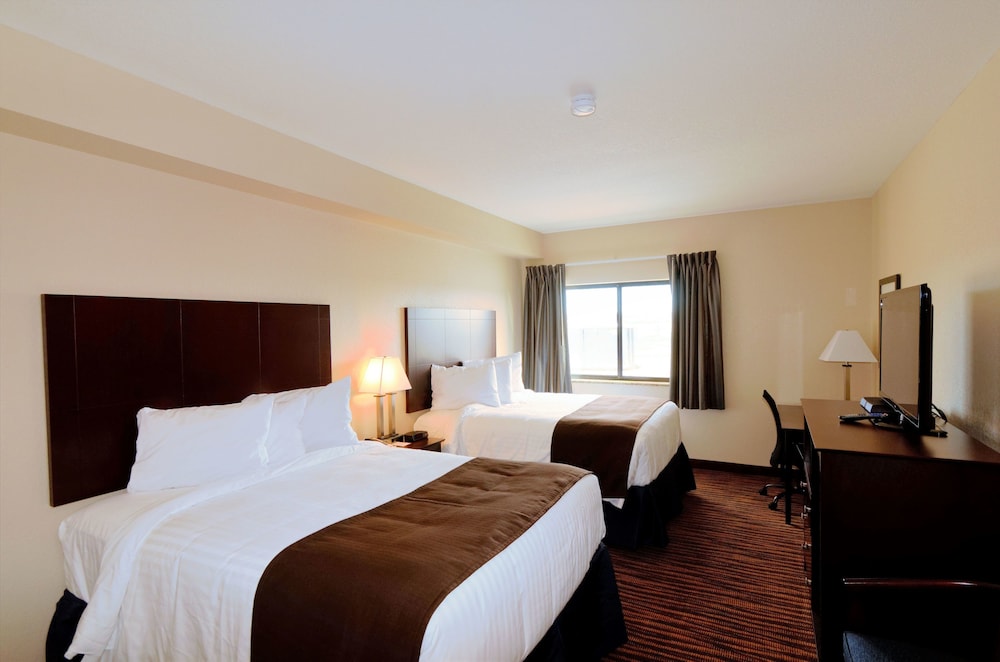 Cobblestone Inn & Suites - Denison - Oak Ridge