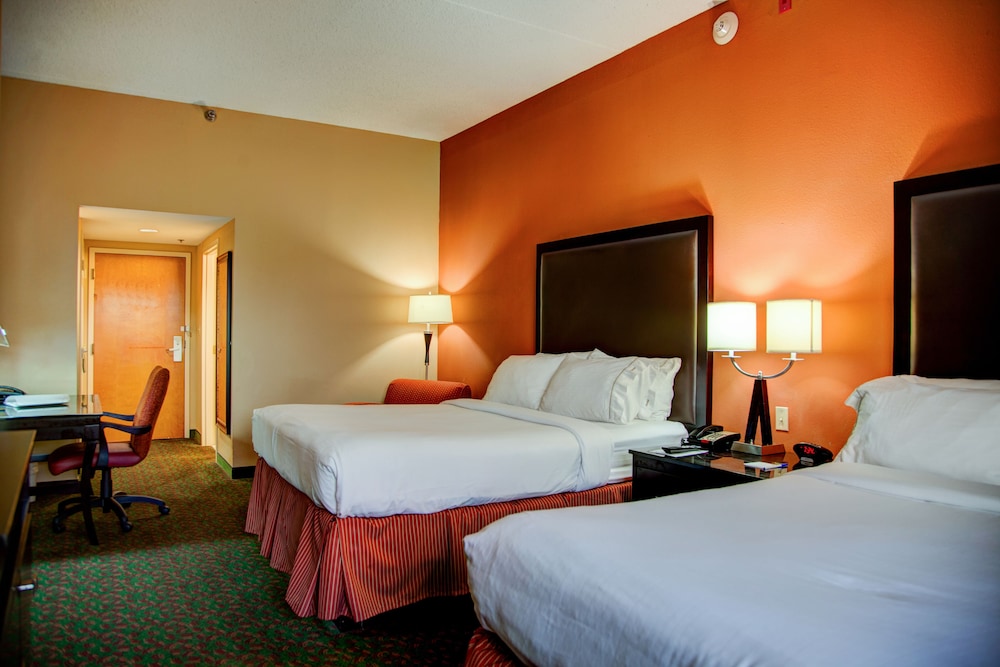 Holiday Inn Express Tyler South, an Ihg Hotel