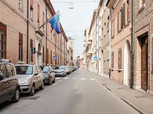 Ferrara Ariosto Apartment