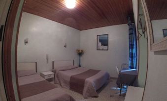 Hotel du Centre - Housity