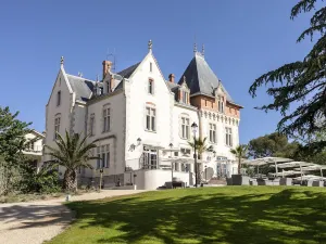 Château St Pierre de Serjac
