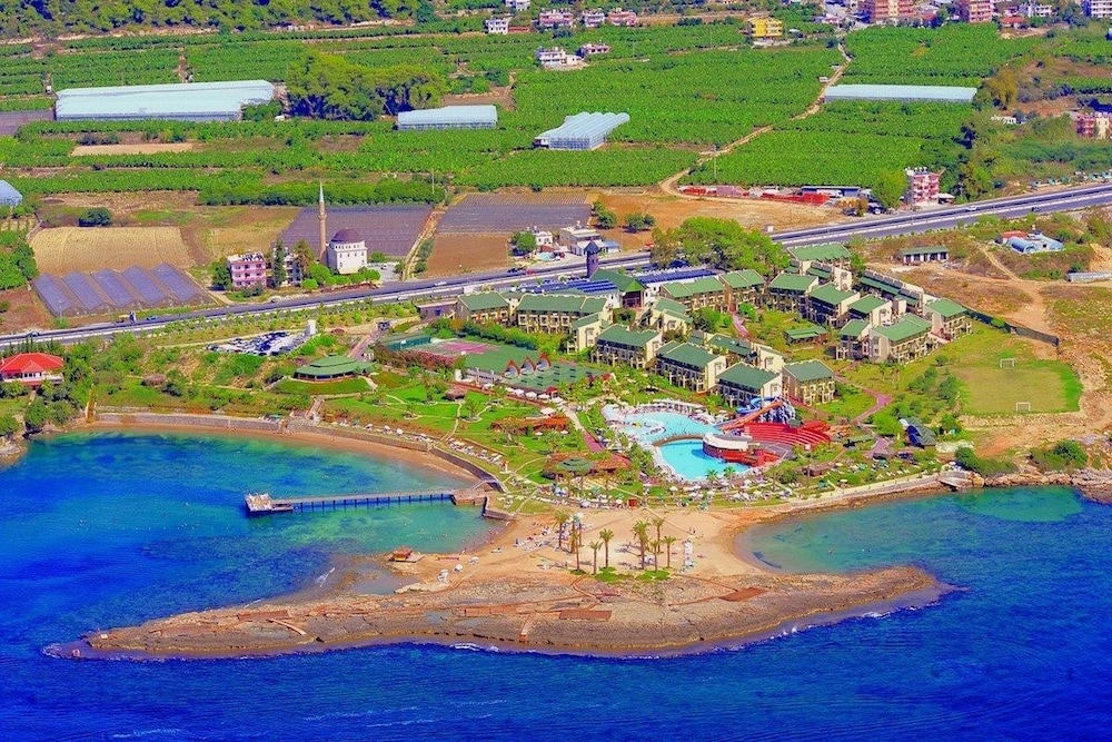 Oz Hotels İncekum Beach Resort