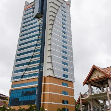 Felda Residence Kuala Terengganu Отели рядом с достопримечательностью «Букит Путери»
