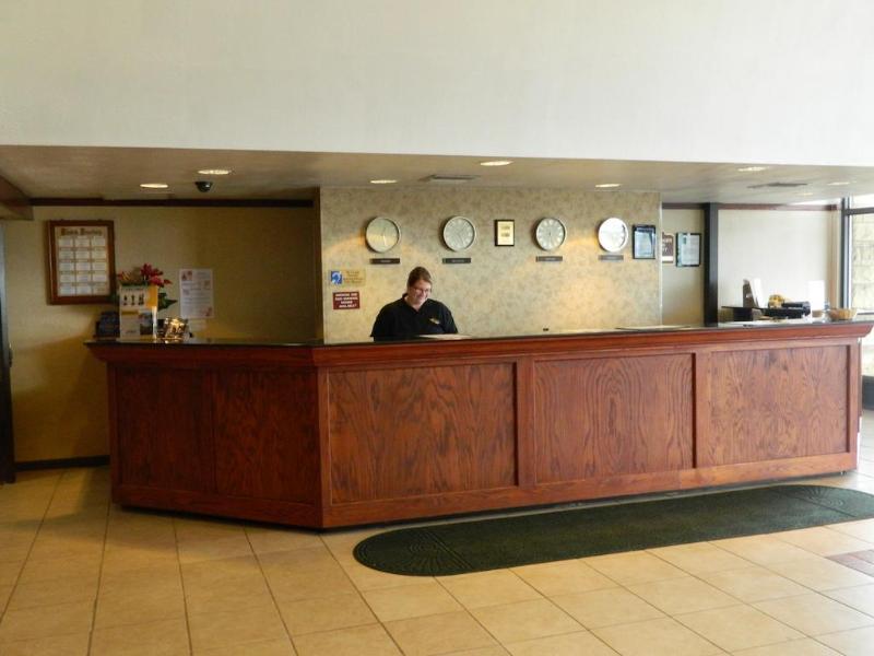 Quality Inn and Conference Center Somerset