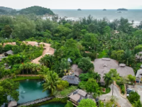 セントラ コ チャーン トロピカーナ リゾート コ・チャーンのホテル