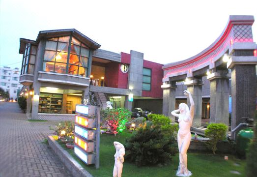 3. 창싱 비즈니스 ..