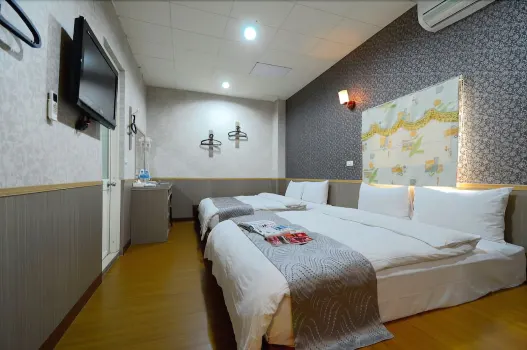 Fulong Hotel Hotels near Chungyuan Night Market