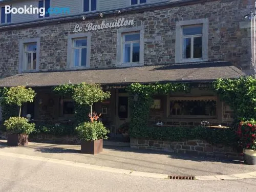 勒巴博伊隆酒店