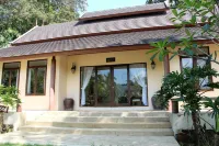 Kooncharaburi Resort - Koh Chang Hotels near National Park