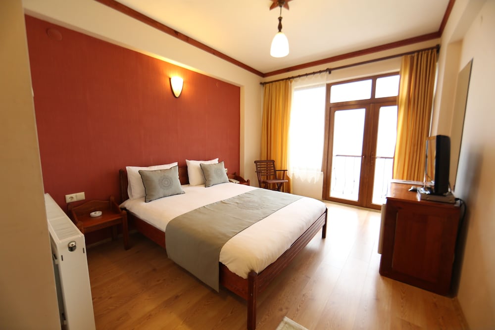 Sinop Antik Hotel (Sinop Antik Otel)