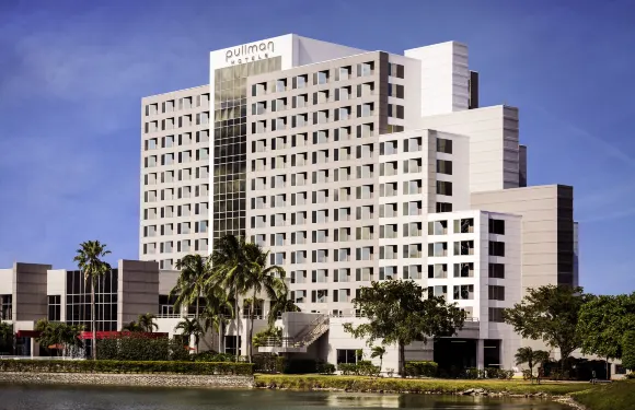 邁阿密機場鉑爾曼酒店