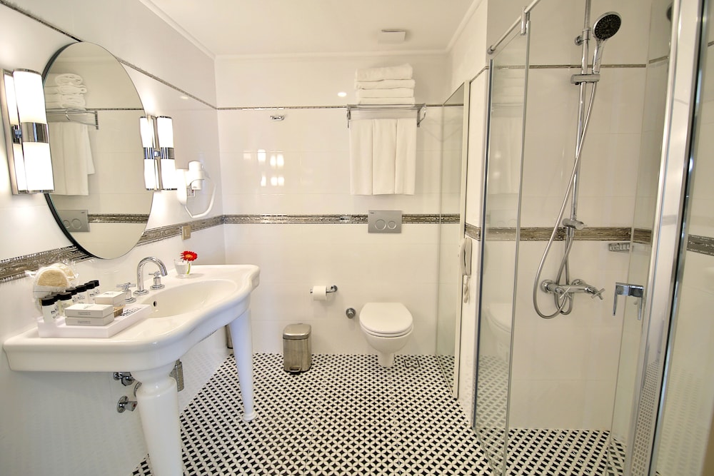 Pacco Hotel Spa