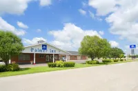 Americas Best Value Inn York - parking