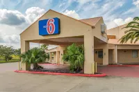 Motel 6 Lake Charles, La Các khách sạn ở Hồ Charles