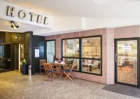 Hotel am Kieler Schloss Kiel by Premiere Classe - breakfast