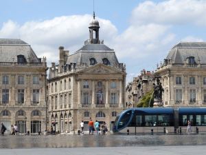 Appart-Hôtel Mer & Golf City Bordeaux - Bassins à Flot