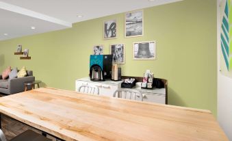 Woodspring Suites Cherry Hill