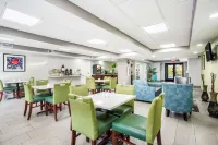 Quality Inn - White House