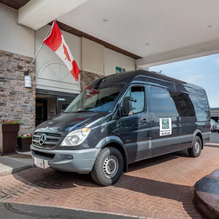 Quality Inn & Suites 5585 Ambler Drive Mississauga Ontario