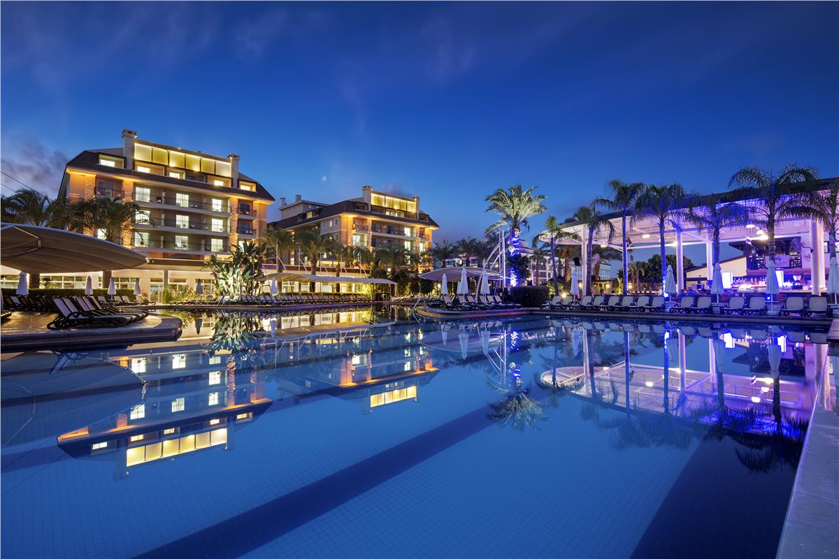 Crystal Family Resort & Spa – All Inclusive