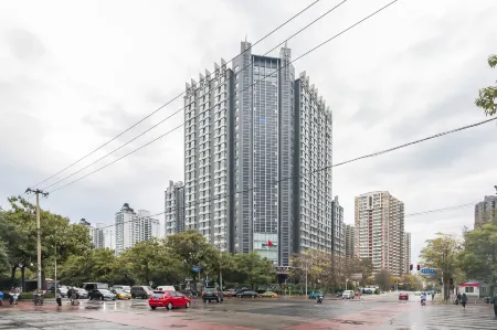 Orange Hotel (Beijing Guomao/Jingsong Subway Station)