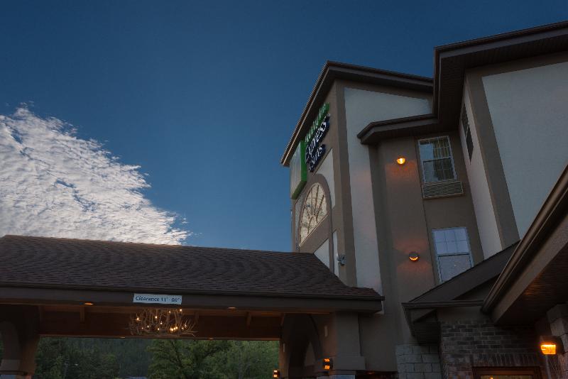 Holiday Inn Express & Suites Mt. Rushmore, an Ihg Hotel