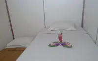 Lalasa Container Inn
