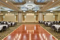 Radisson Hotel El Paso Airport Hotels in El Paso