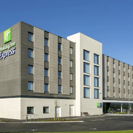 Holiday Inn Express Bridgwater M5, Jct. 24 by IHG