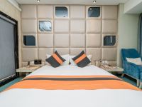 绵阳波尔卡酒店 - 透明大床房