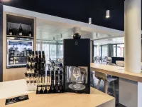 南特聖埃爾布蘭天頂美居飯店