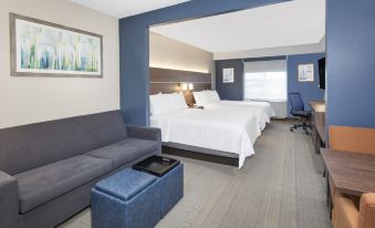 Holiday Inn Express & Suites Long Island-East End