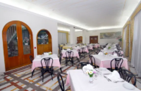 聖普里斯卡飯店