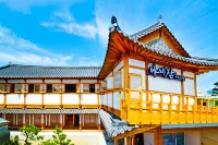 Navijam Hanok Hotel Hotel di 