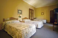 Balneario de Archena - Hotel León فنادق في لوركي